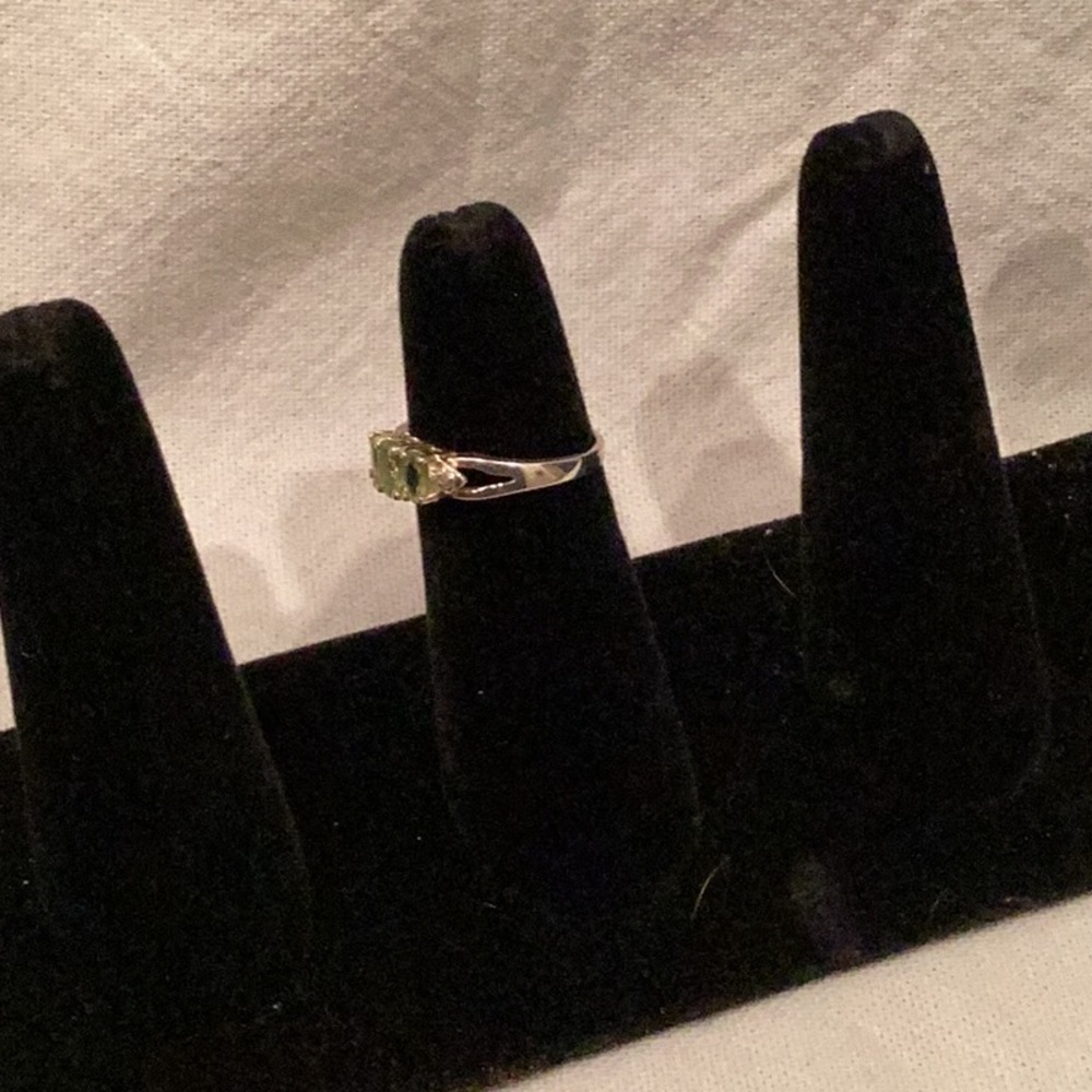 Peridot Ring - image 2